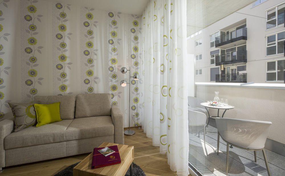 Private Living Apartments Kufstein Bagian luar foto