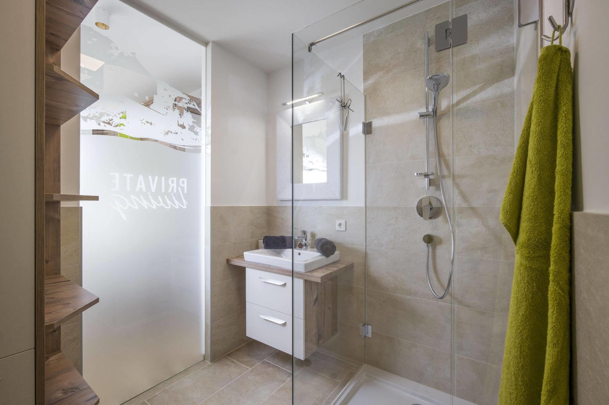 Private Living Apartments Kufstein Bagian luar foto