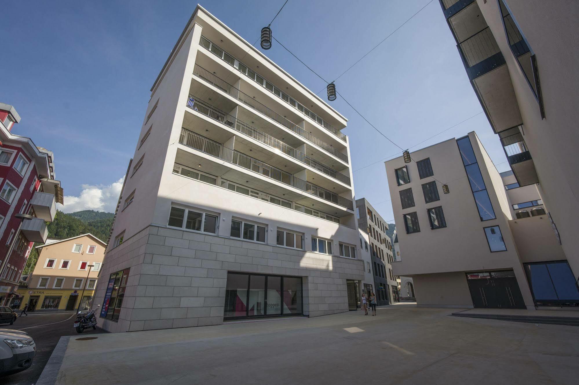 Private Living Apartments Kufstein Bagian luar foto